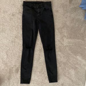 Ripped skinny jeans size 4 regular